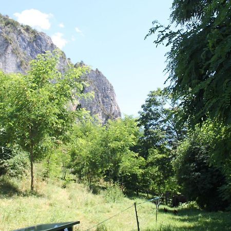 Comfortable Village Apartment In Barbieres With Access To Large Garden With Beautiful Views Exterior foto